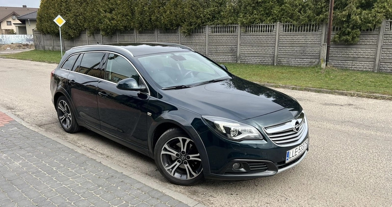 Opel Insignia cena 39999 przebieg: 175000, rok produkcji 2015 z Zawiercie małe 704